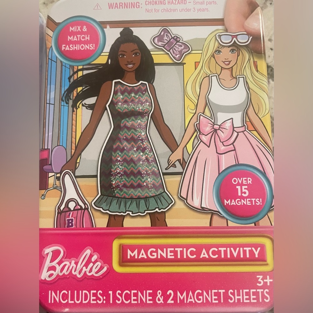 Barbie bundle - Picture 2 of 4